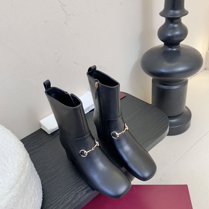 H**me5 boots